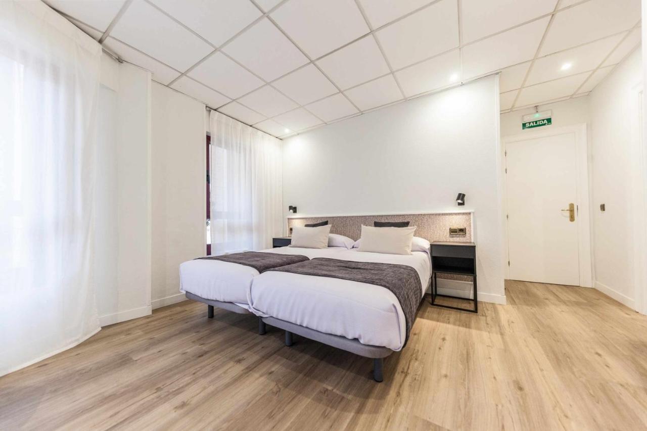 Auditorio Rooms Boutique Oviedo Exteriör bild