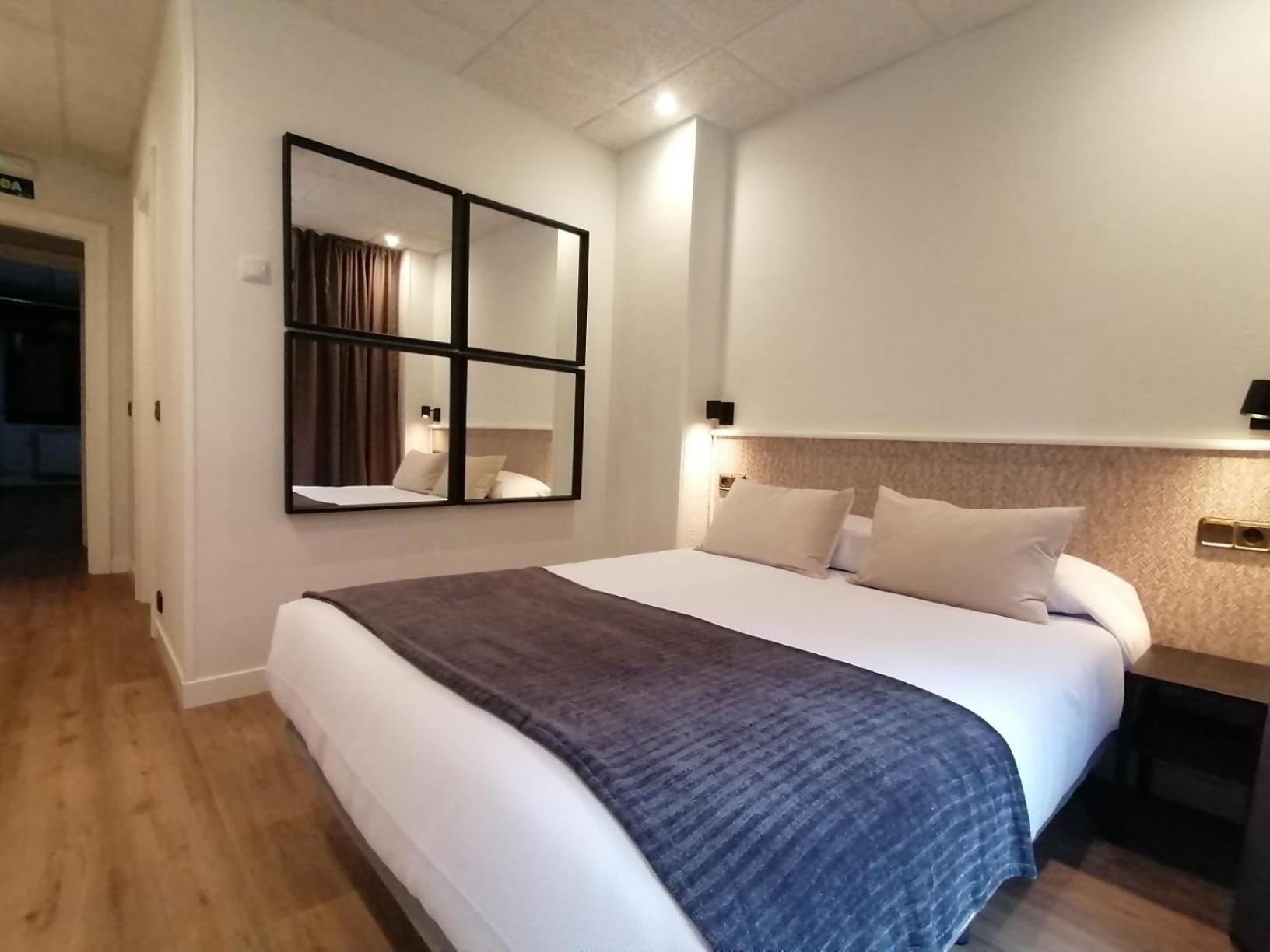 Auditorio Rooms Boutique Oviedo Exteriör bild